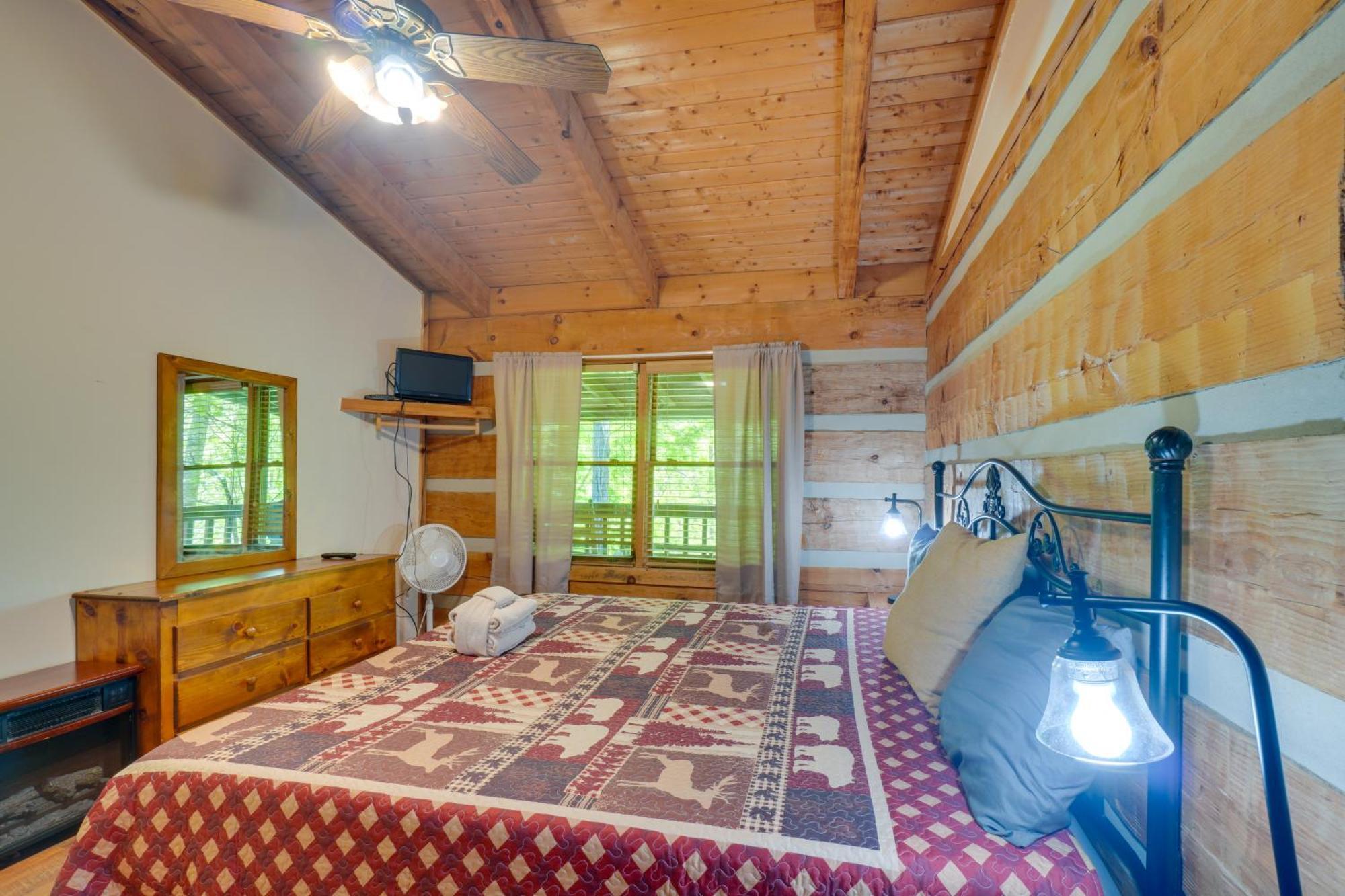 Gatlinburg Cabin With Hot Tub About 6 Mi To Downtown! Exterior foto