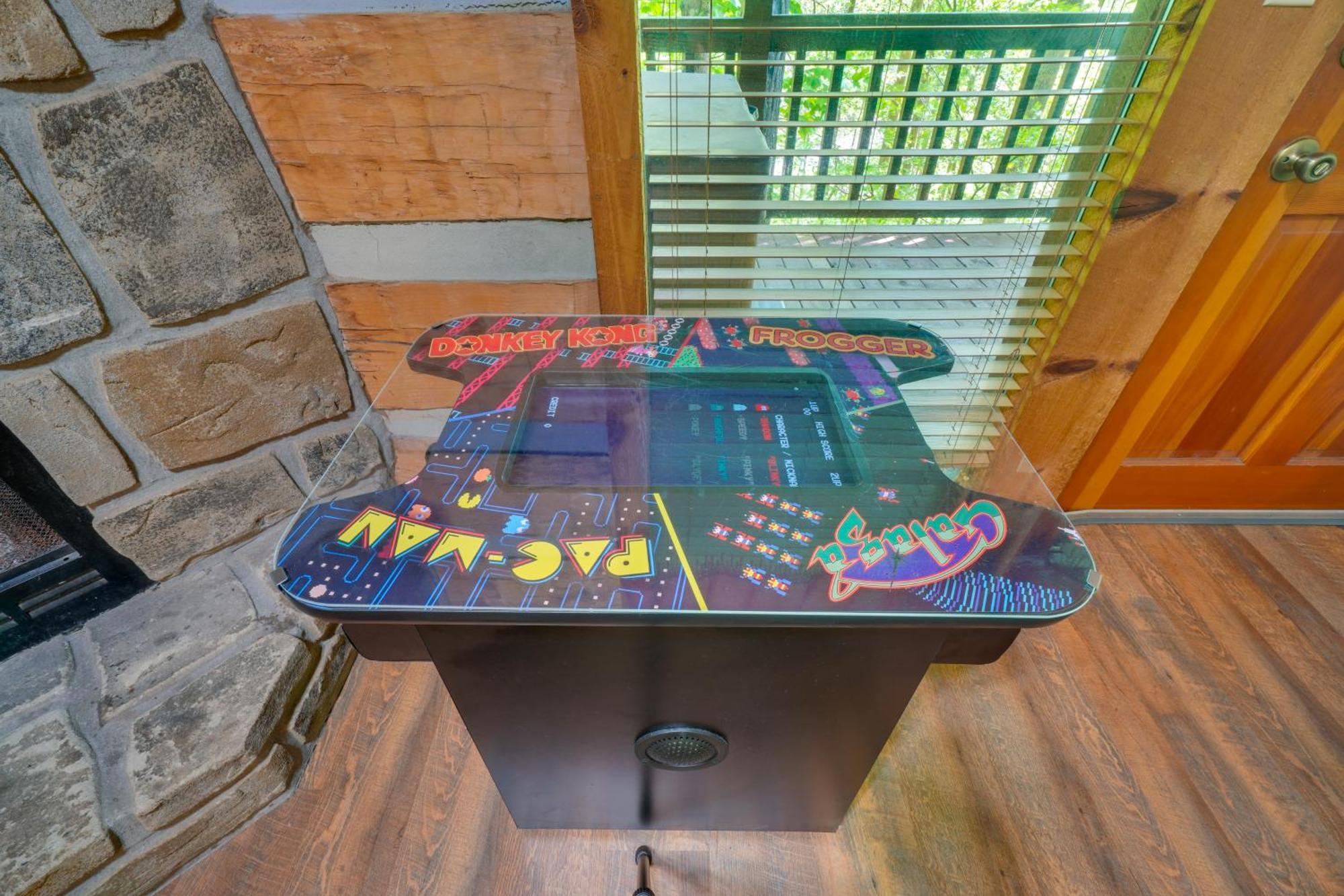 Gatlinburg Cabin With Hot Tub About 6 Mi To Downtown! Exterior foto