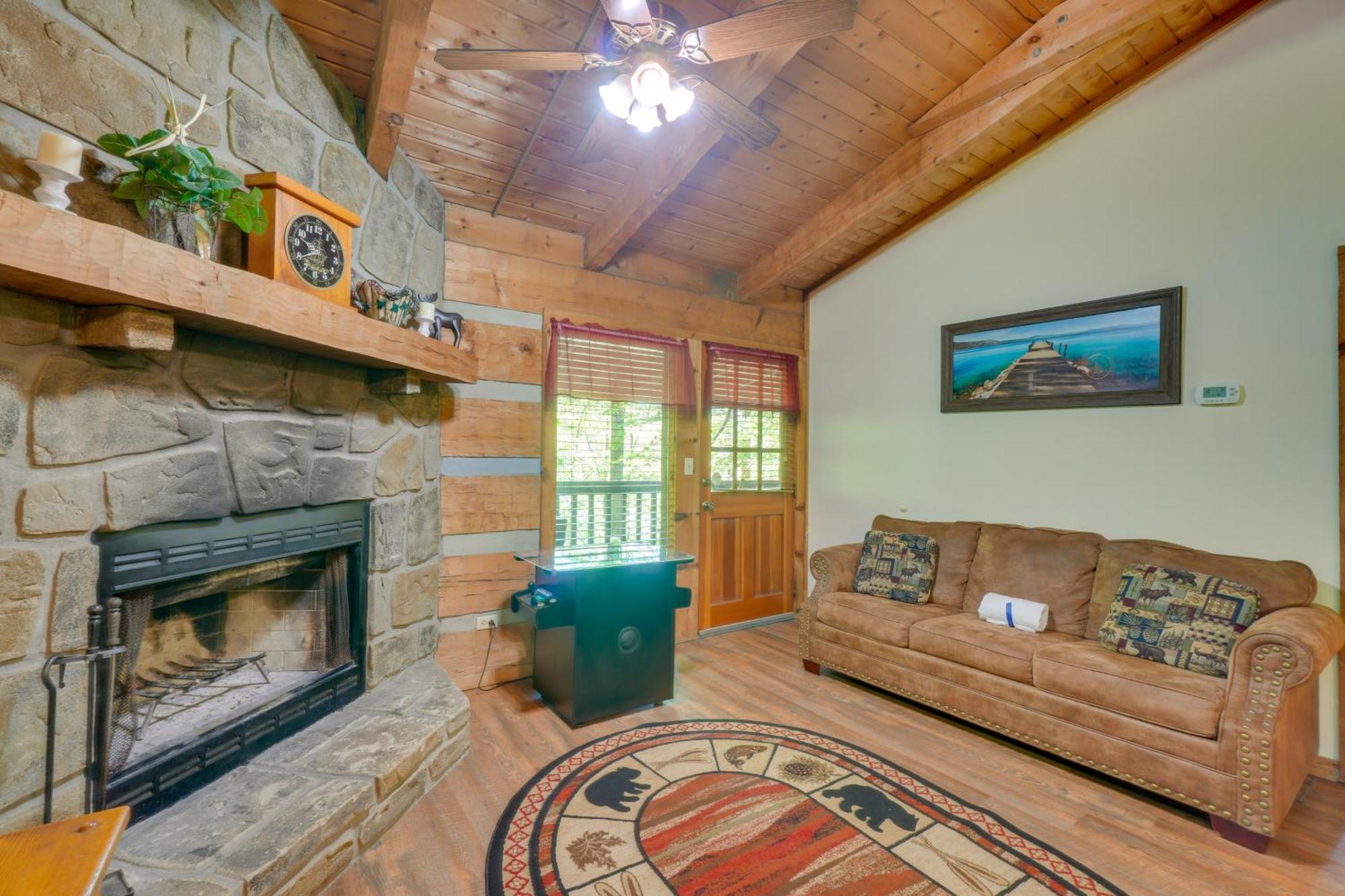 Gatlinburg Cabin With Hot Tub About 6 Mi To Downtown! Exterior foto